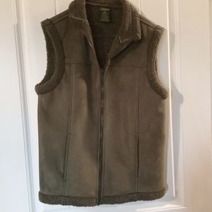 💚Cabelas green suede vest - womens small